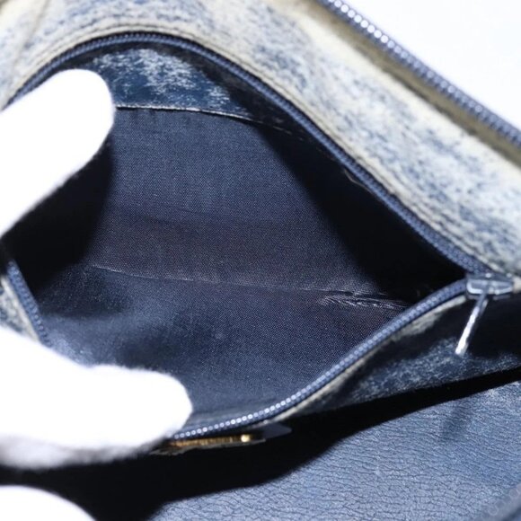 GUCCI GG Supreme Shoulder Bag PVC Navy Gold Auth 148266 - Picture 13 of 16